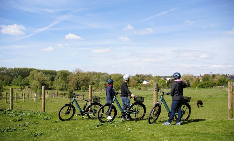 v-lo-moustache-riverside-park-matthieu-bequart-27-4311